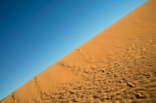 Perché nelle sabbie mobili si affonda?