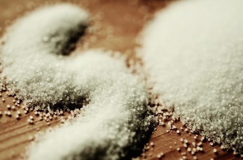 Perché l'acqua salata bolle dopo?